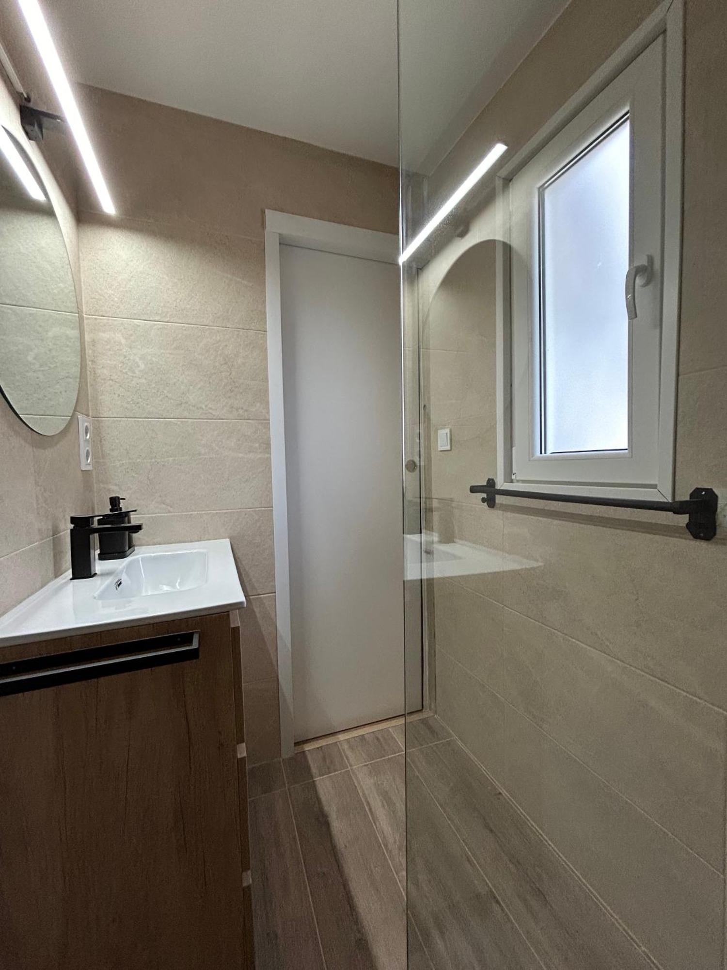 La Floresta Suite Sant Cugat del Vallès Buitenkant foto